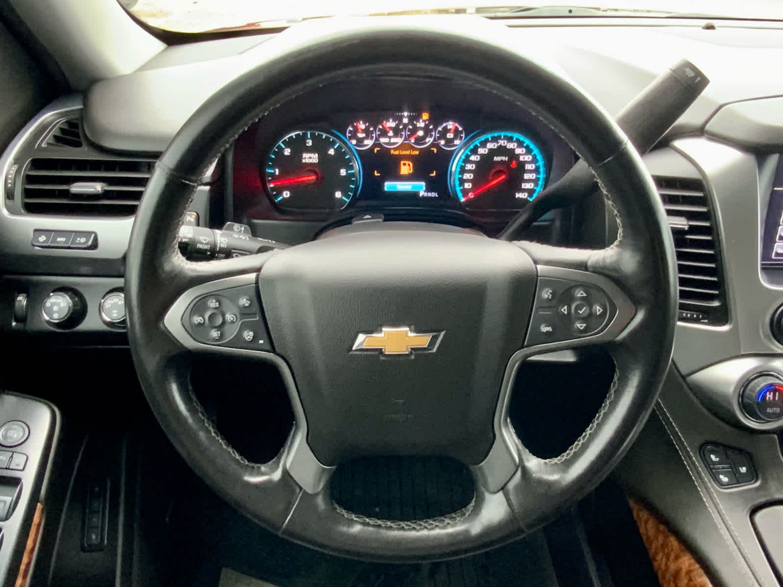 Thumbnail: 2020 Chevrolet Tahoe - 44