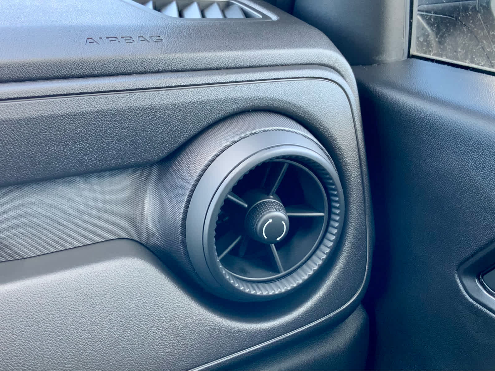 Thumbnail: 2026 Chevrolet Colorado - 48