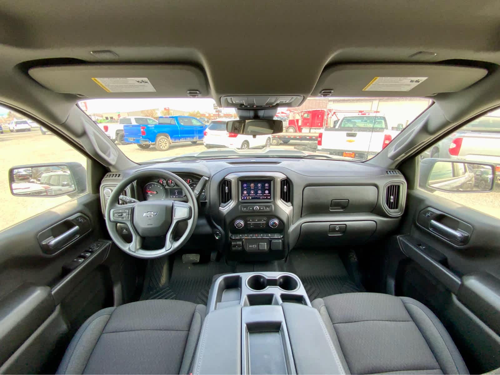 Thumbnail: 2026 Chevrolet Silverado 1500 - 33