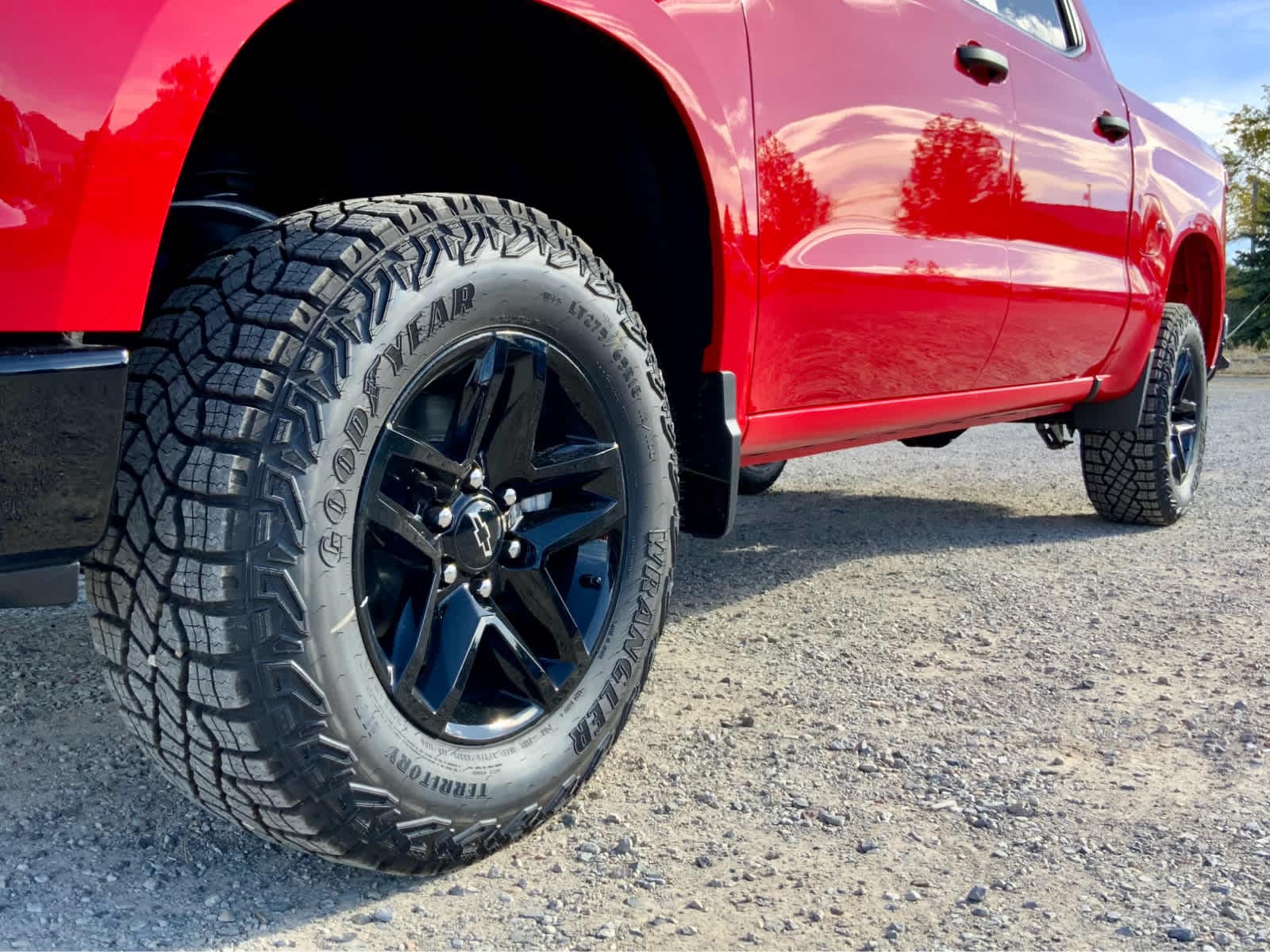 Thumbnail: 2026 Chevrolet Silverado 1500 - 20