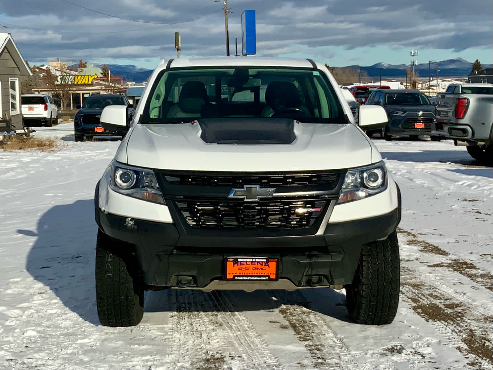 Thumbnail: 2019 Chevrolet Colorado - 8