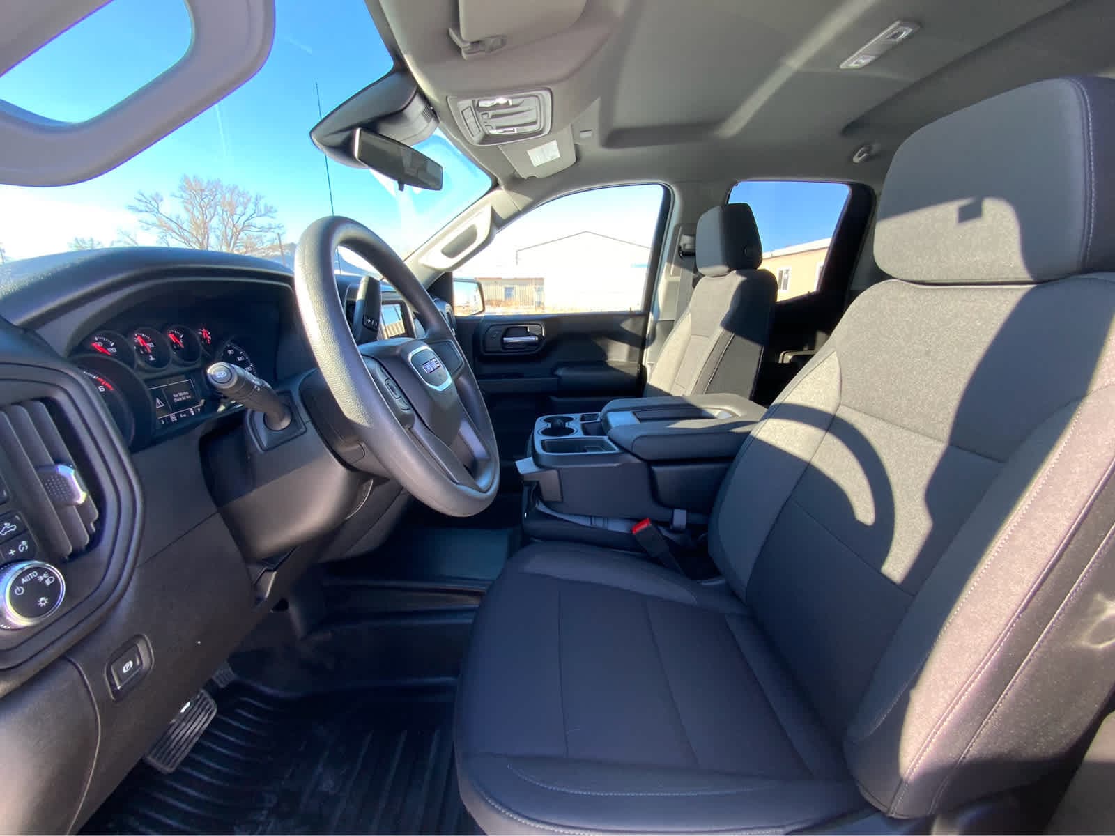 Thumbnail: 2025 GMC Sierra 1500 - 14
