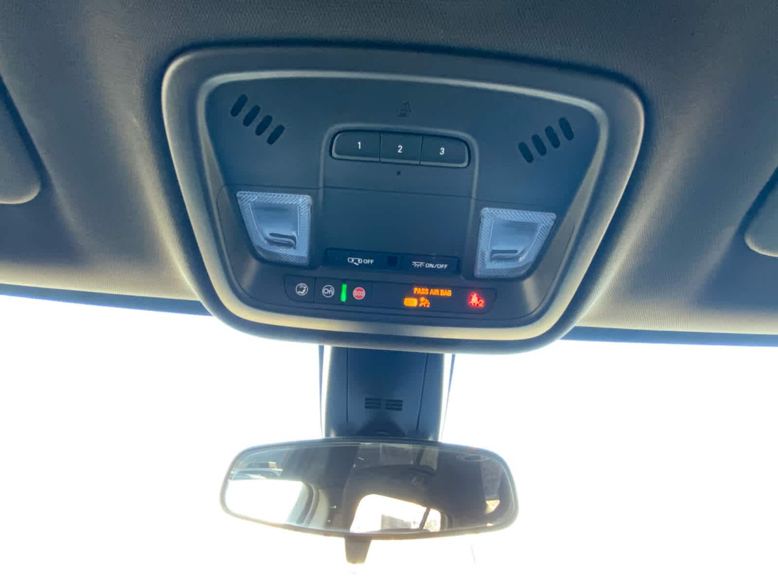 Thumbnail: 2023 Chevrolet Traverse - 51