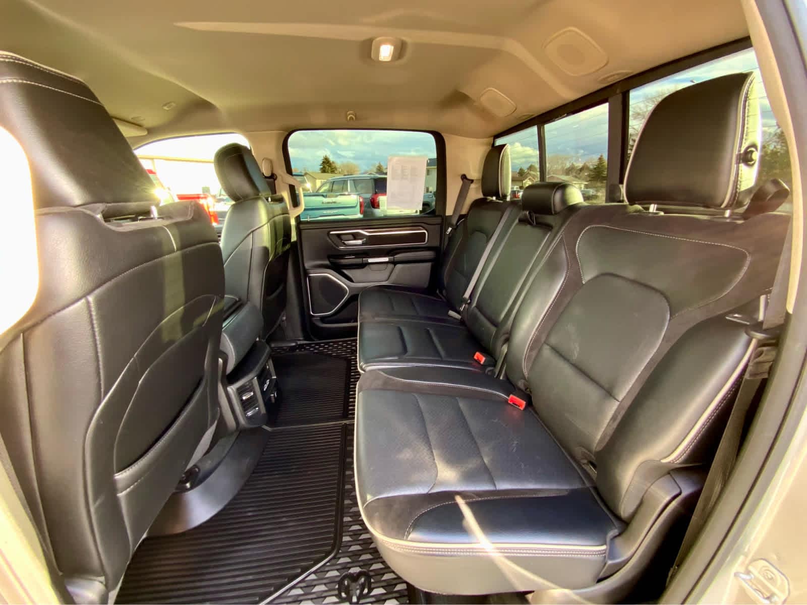 Thumbnail: 2020 RAM 1500 - 32