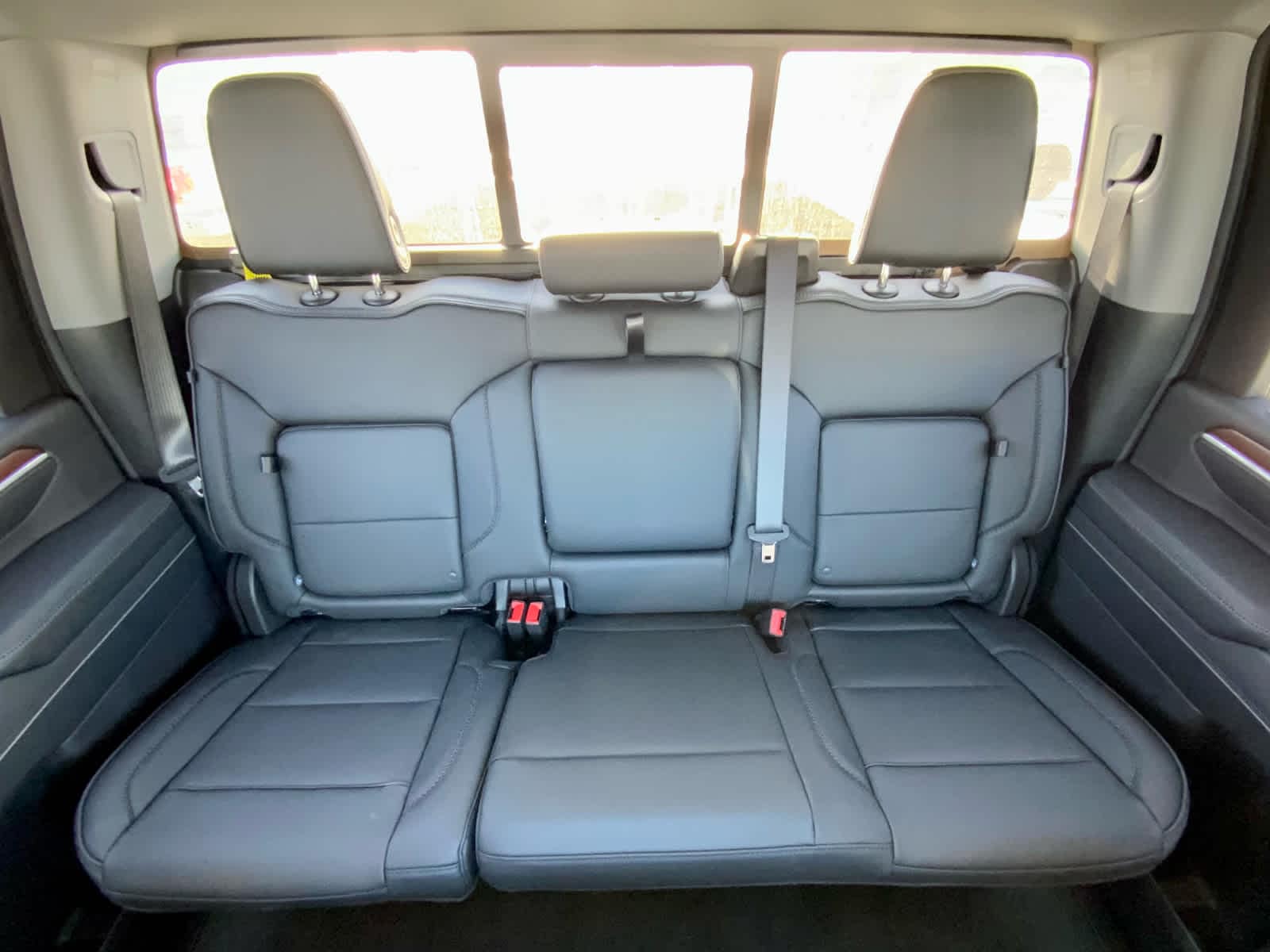 Thumbnail: 2026 GMC Sierra 2500 - 26