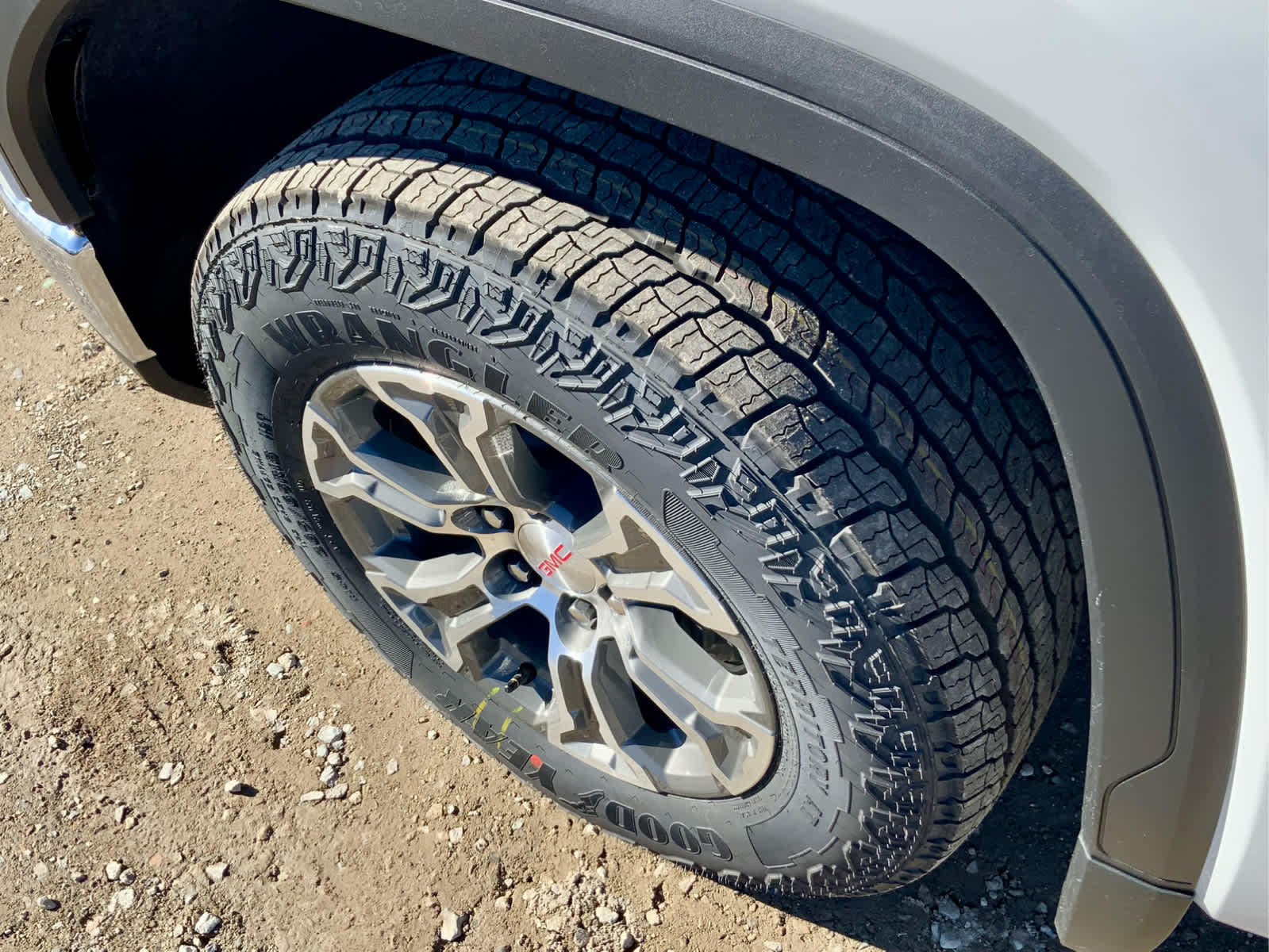 Thumbnail: 2026 GMC Sierra 1500 - 17