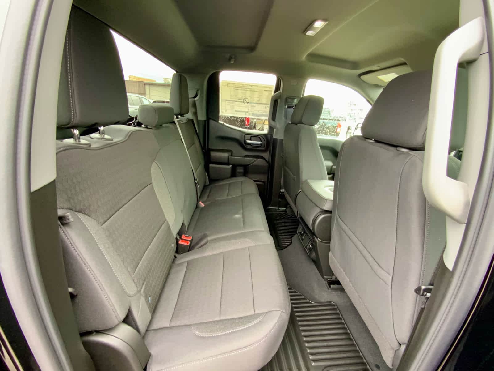 Thumbnail: 2026 Chevrolet Silverado 1500 - 31