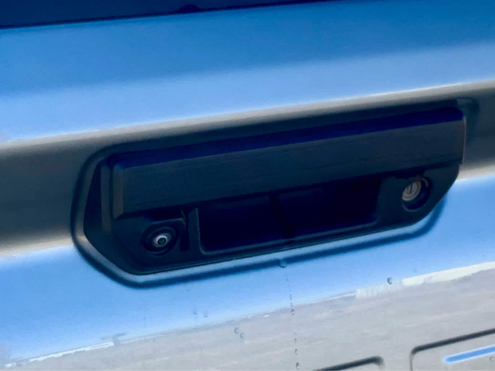 Thumbnail: 2024 Chevrolet Colorado - 26