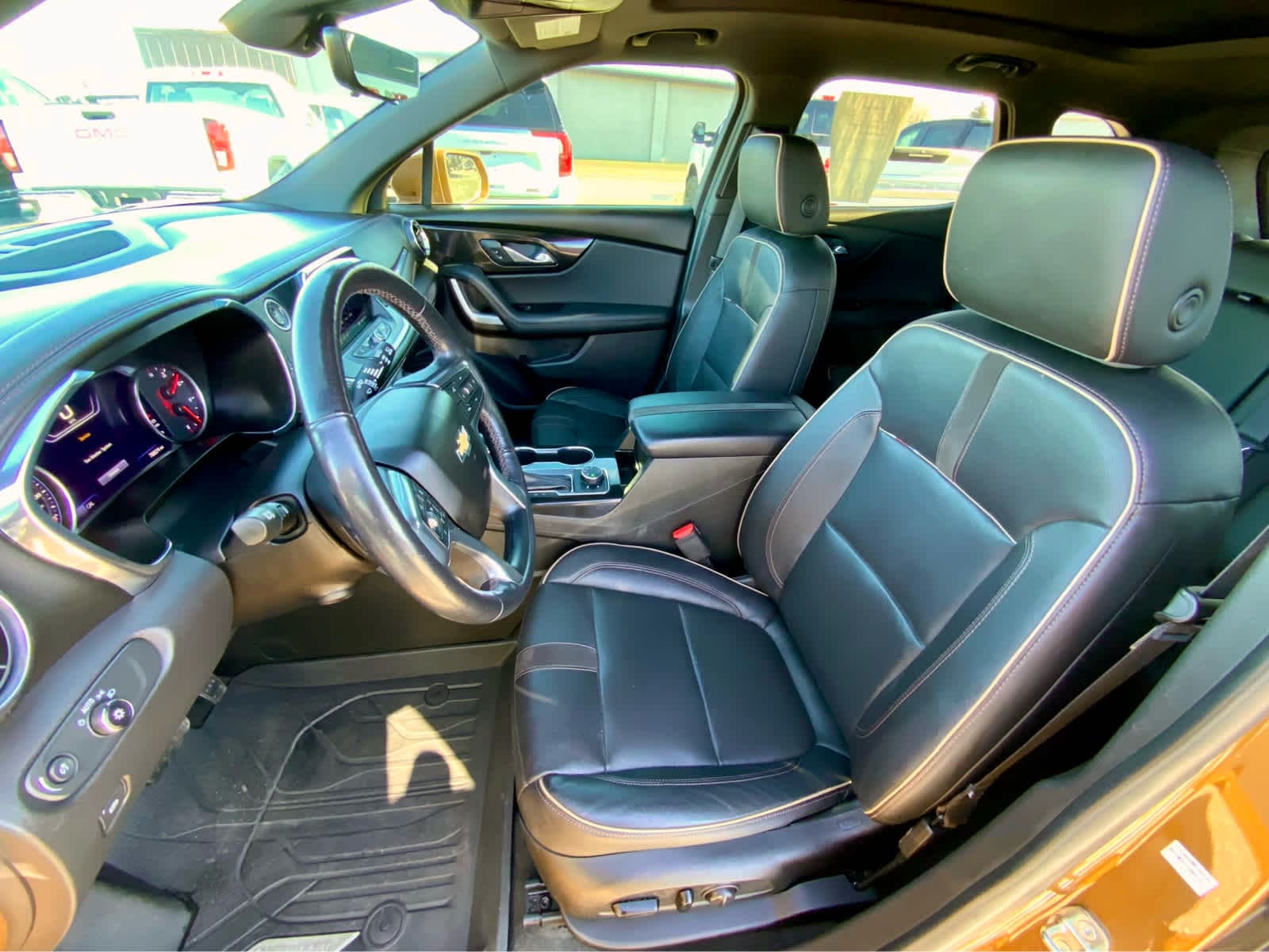 Thumbnail: 2019 Chevrolet Blazer - 21