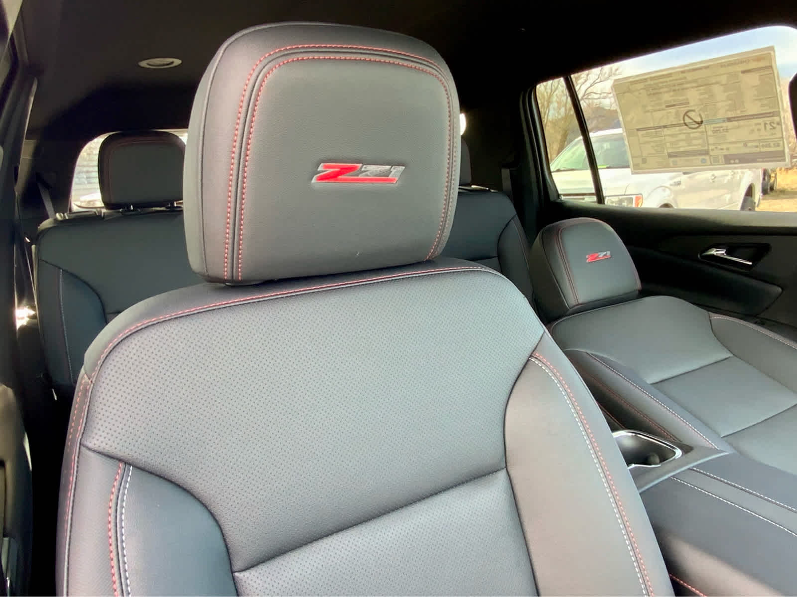 Thumbnail: 2026 Chevrolet Traverse - 32