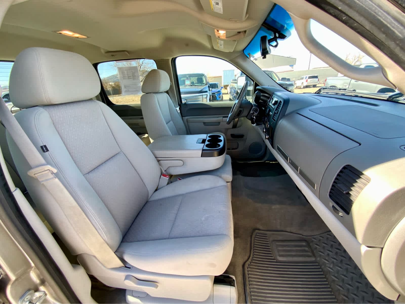 Thumbnail: 2013 Chevrolet Silverado 1500 - 20