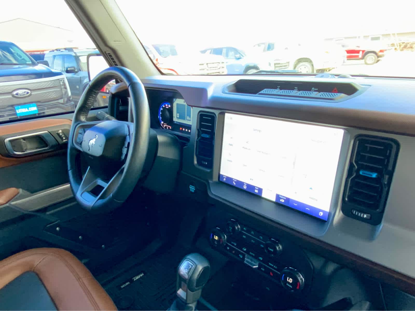 Thumbnail: 2023 Ford Bronco - 41