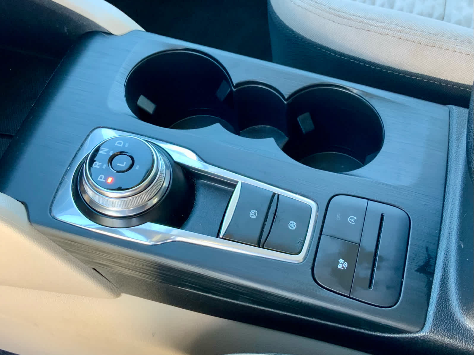 Thumbnail: 2021 Ford Escape - 45