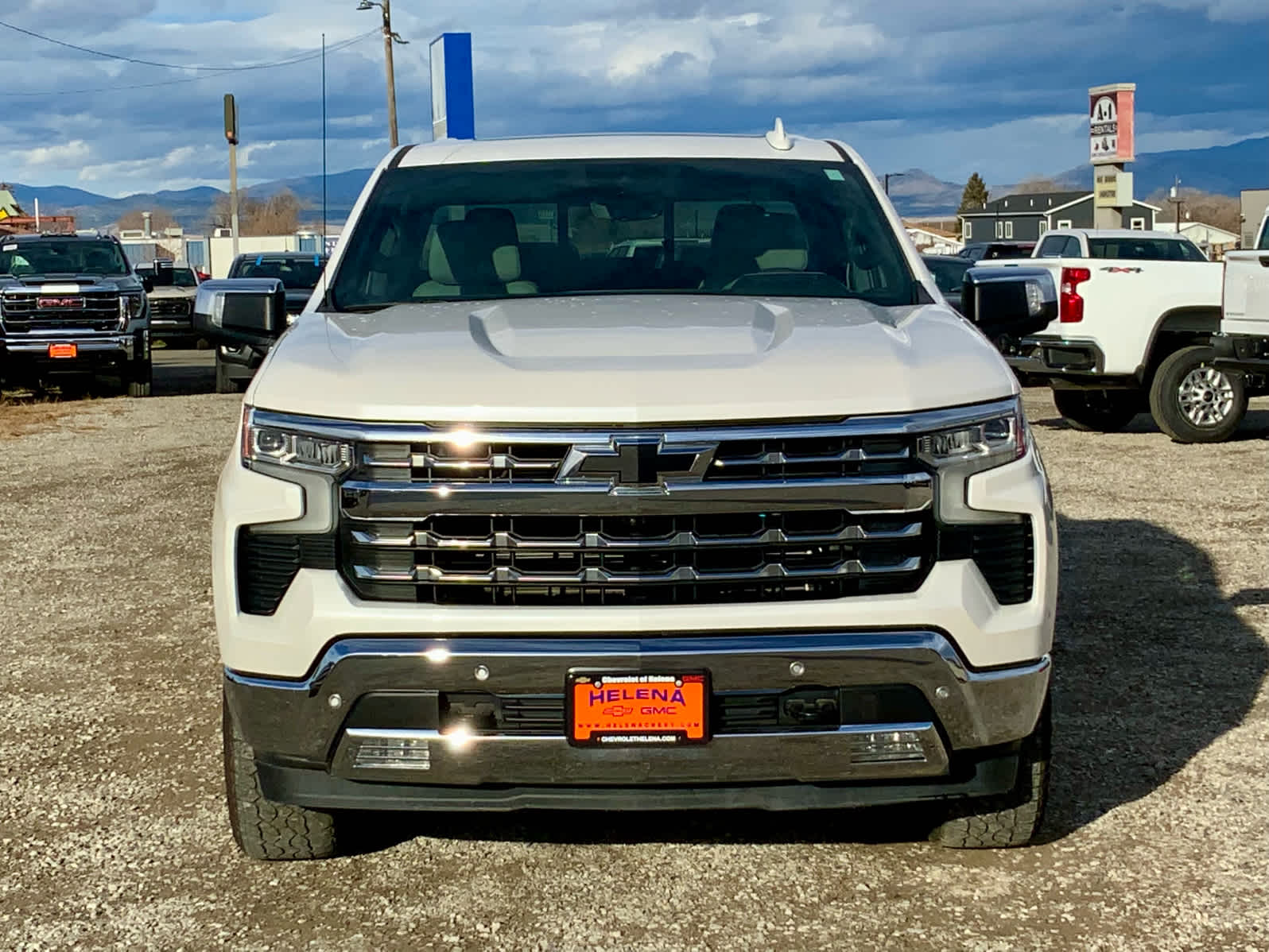 Thumbnail: 2022 Chevrolet Silverado 1500 - 8