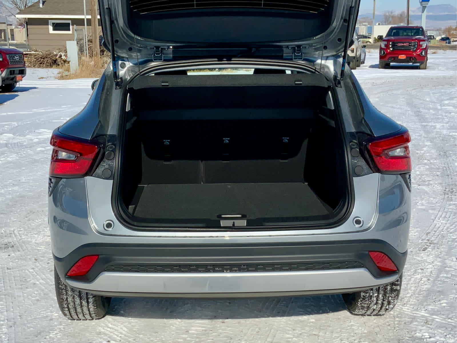 Thumbnail: 2026 Chevrolet Trax - 21