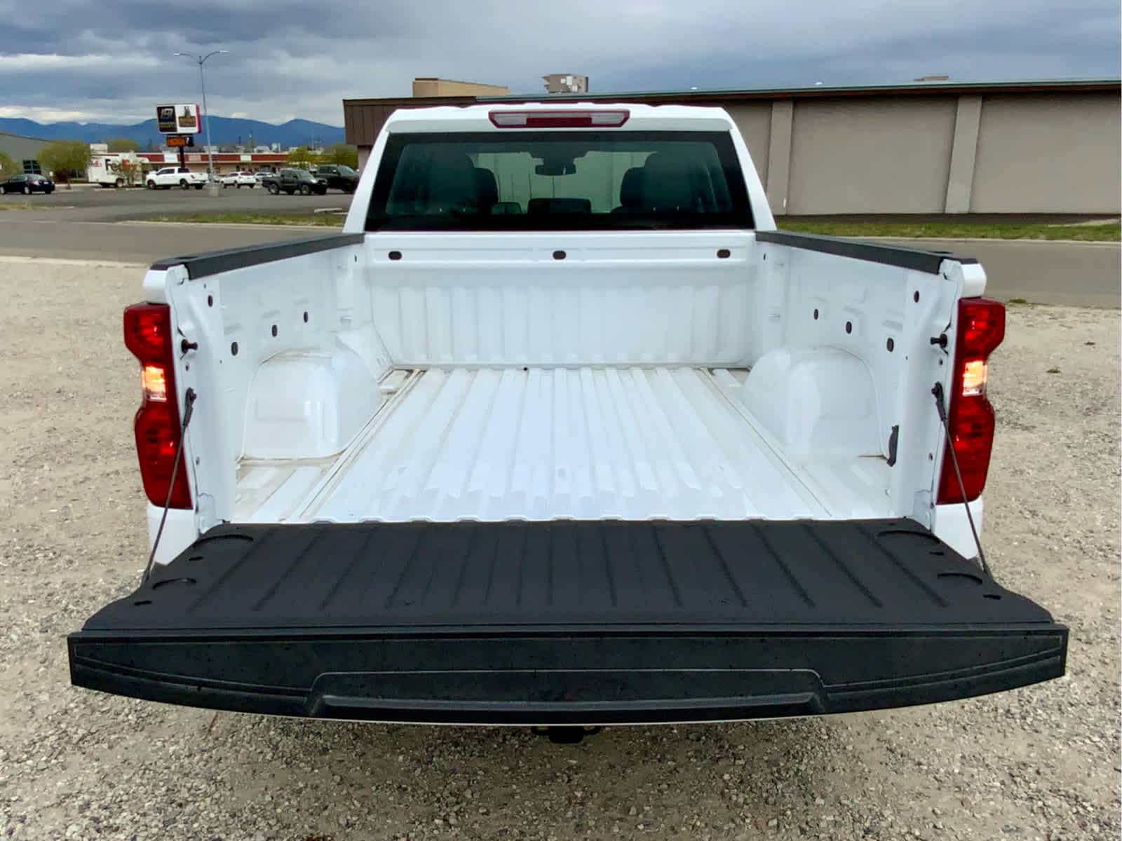 Thumbnail: 2025 Chevrolet Silverado 1500 - 18