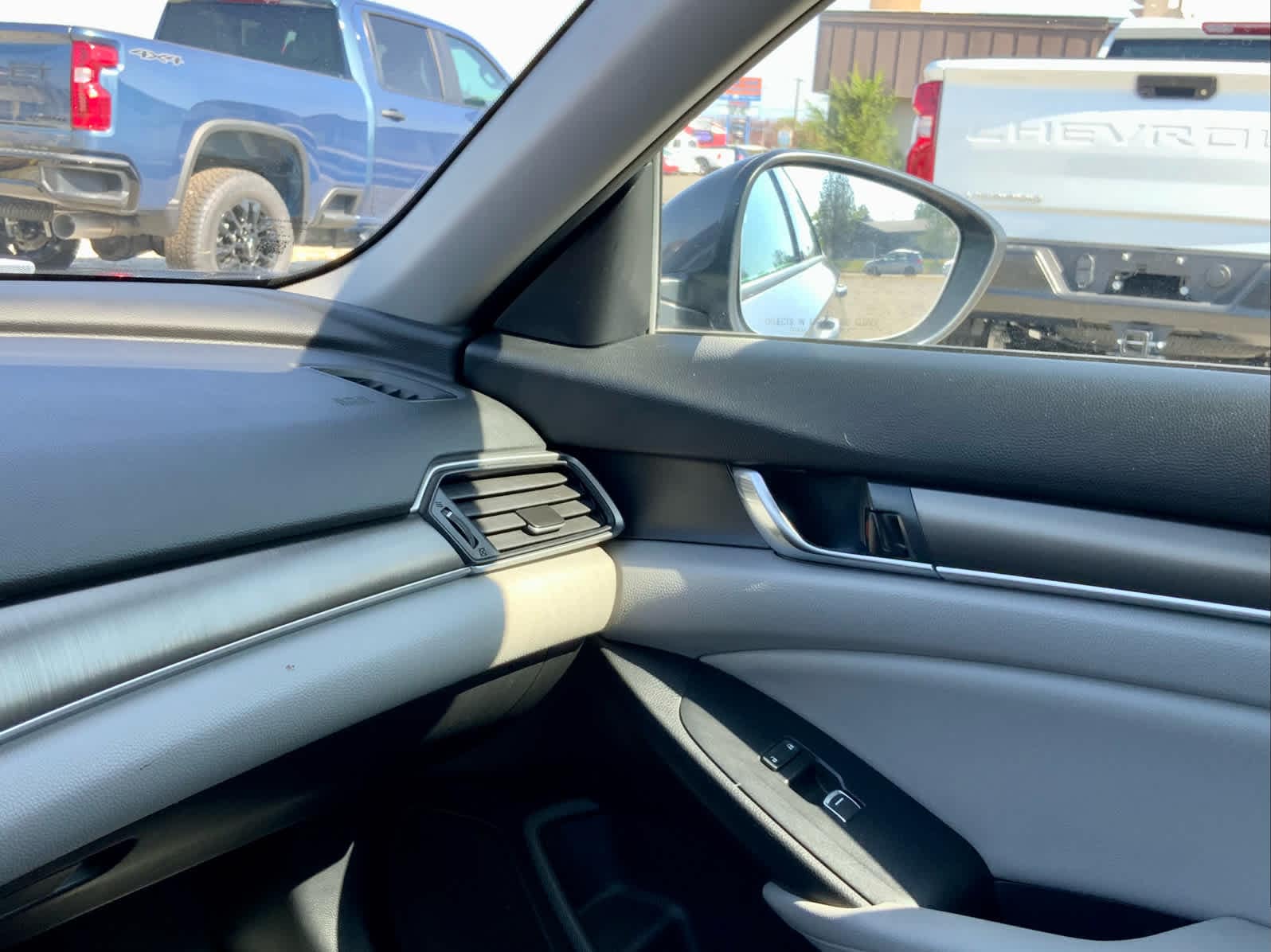 Thumbnail: 2019 Honda Accord - 35