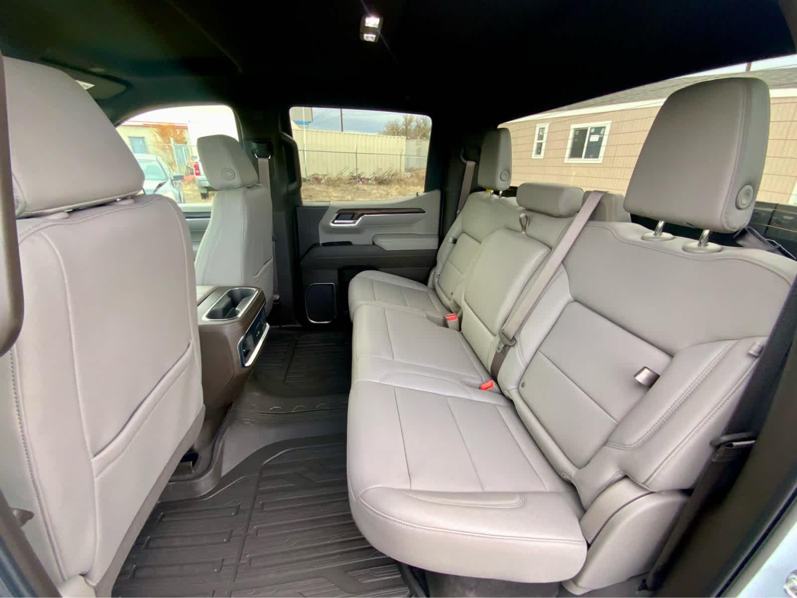 Thumbnail: 2026 GMC Sierra 1500 - 32