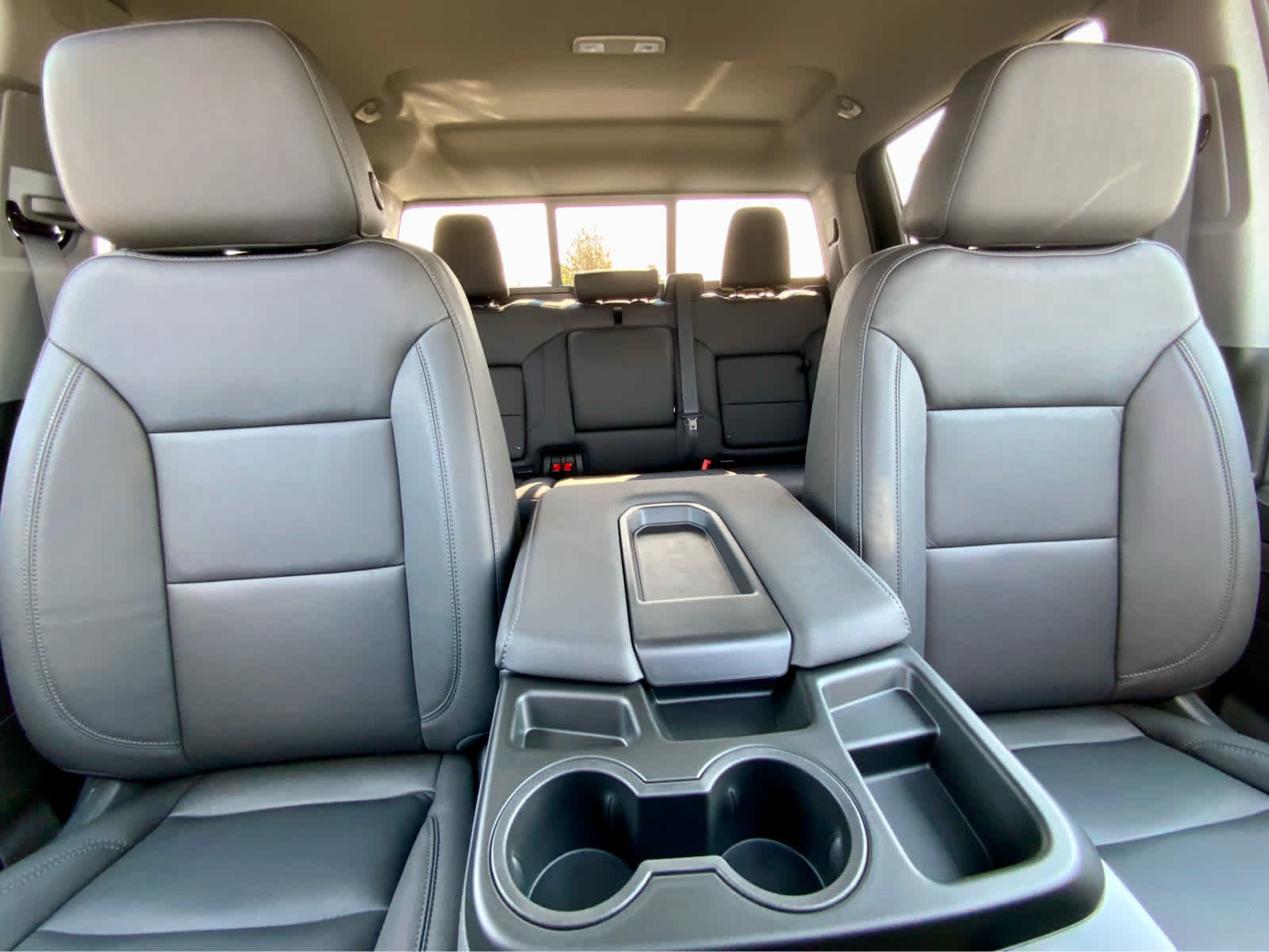 Thumbnail: 2026 Chevrolet Silverado 1500 - 34