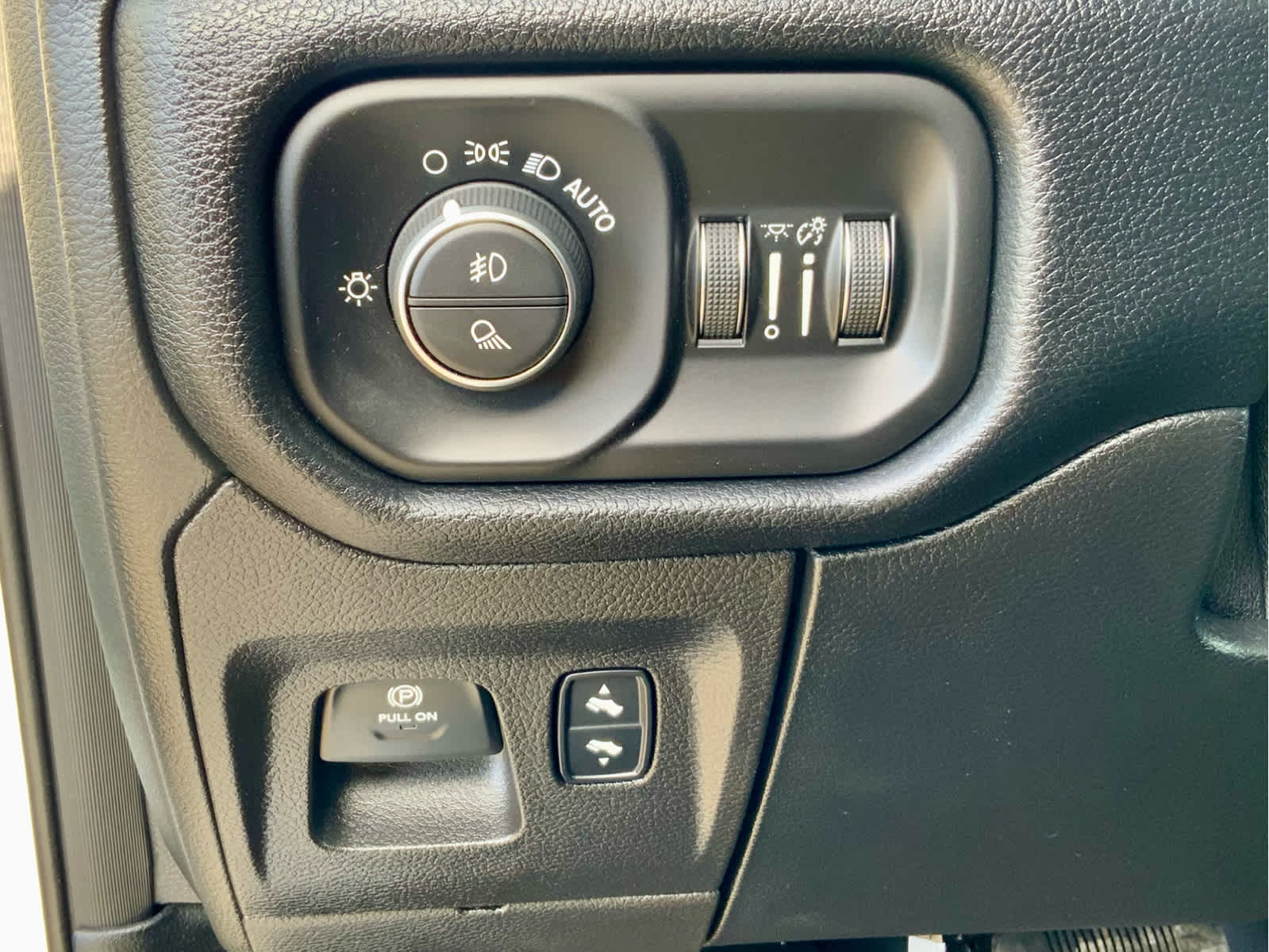 Thumbnail: 2021 RAM 1500 - 44