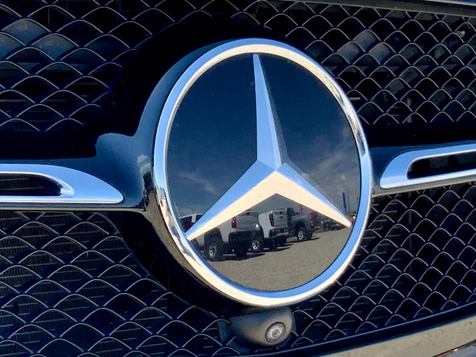 Thumbnail: 2018 Mercedes-Benz GLE - 20