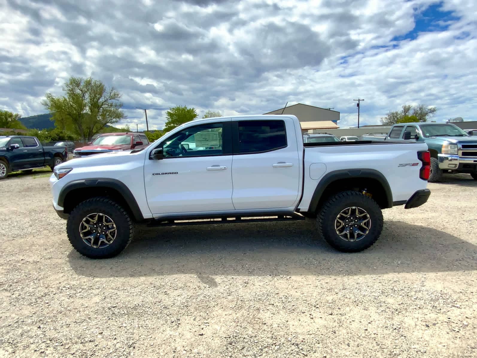 Thumbnail: 2026 Chevrolet Colorado - 2
