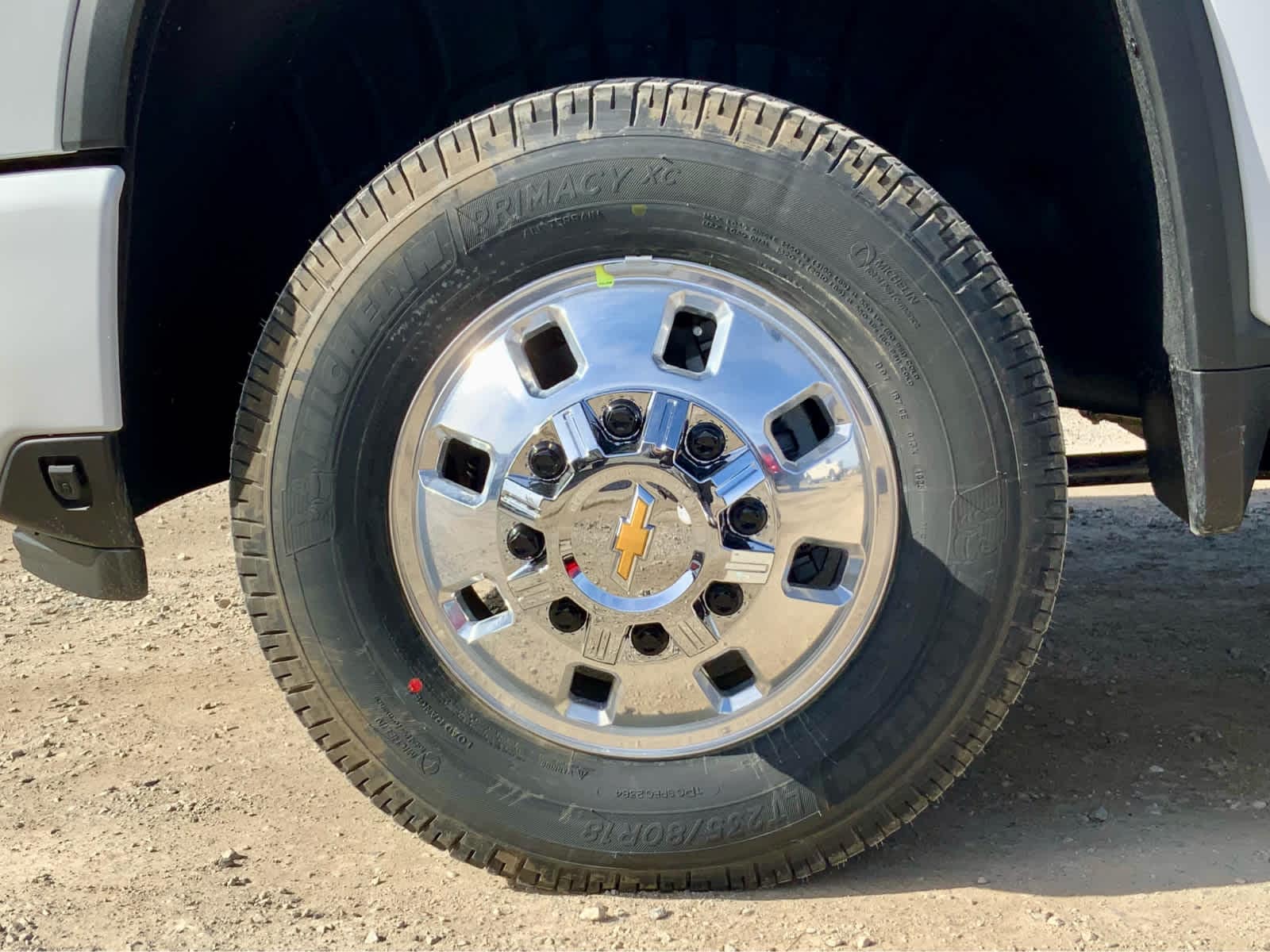 Thumbnail: 2026 Chevrolet Silverado 3500 - 17