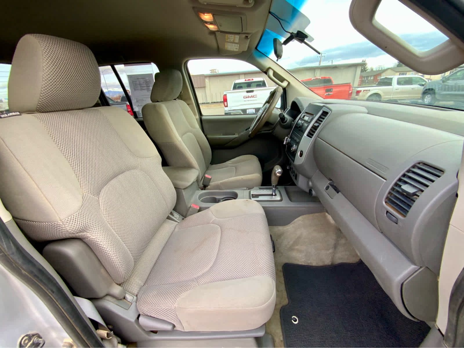 Thumbnail: 2012 Nissan Frontier - 21