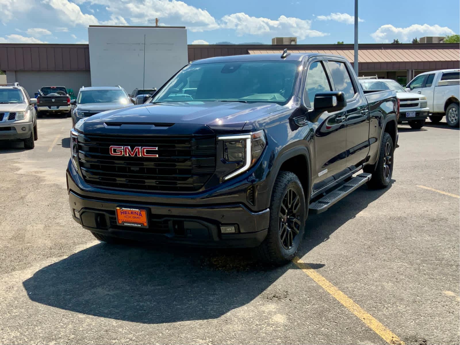 Thumbnail: 2025 GMC Sierra 1500 - 1