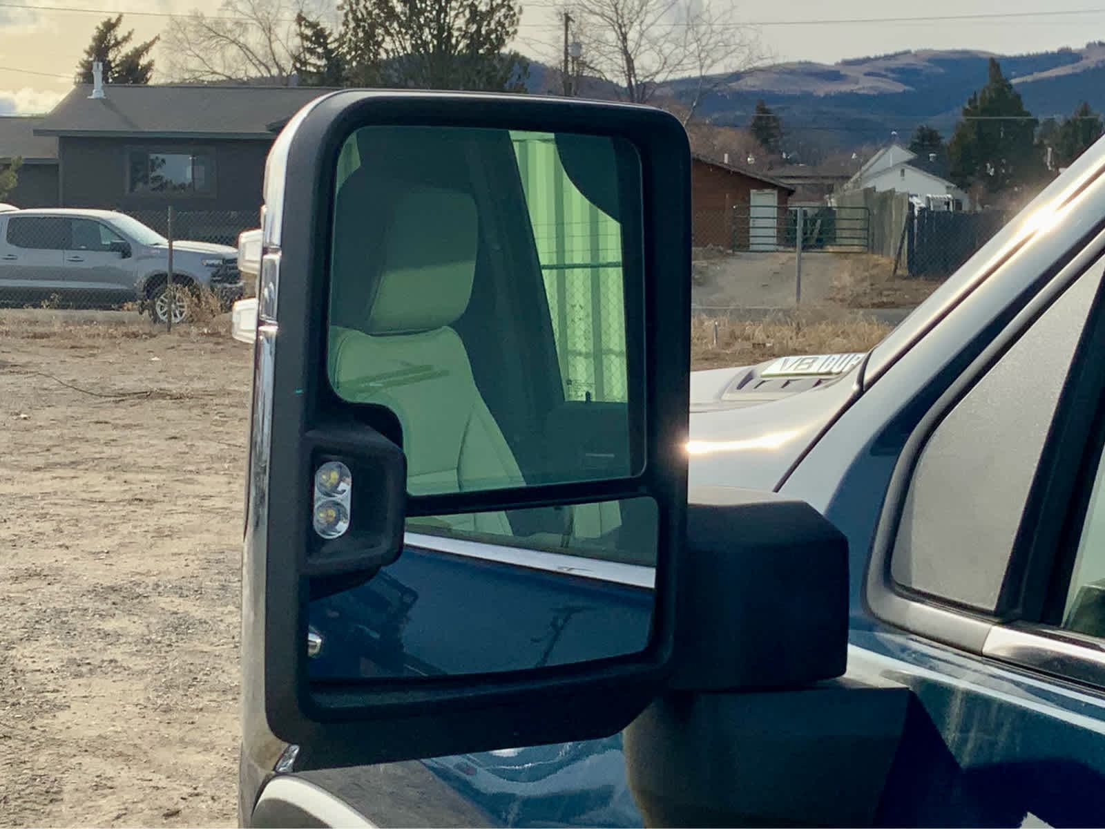 Thumbnail: 2026 Chevrolet Silverado 2500 - 17