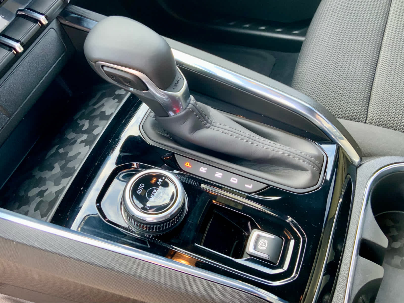 Thumbnail: 2025 GMC Canyon - 49