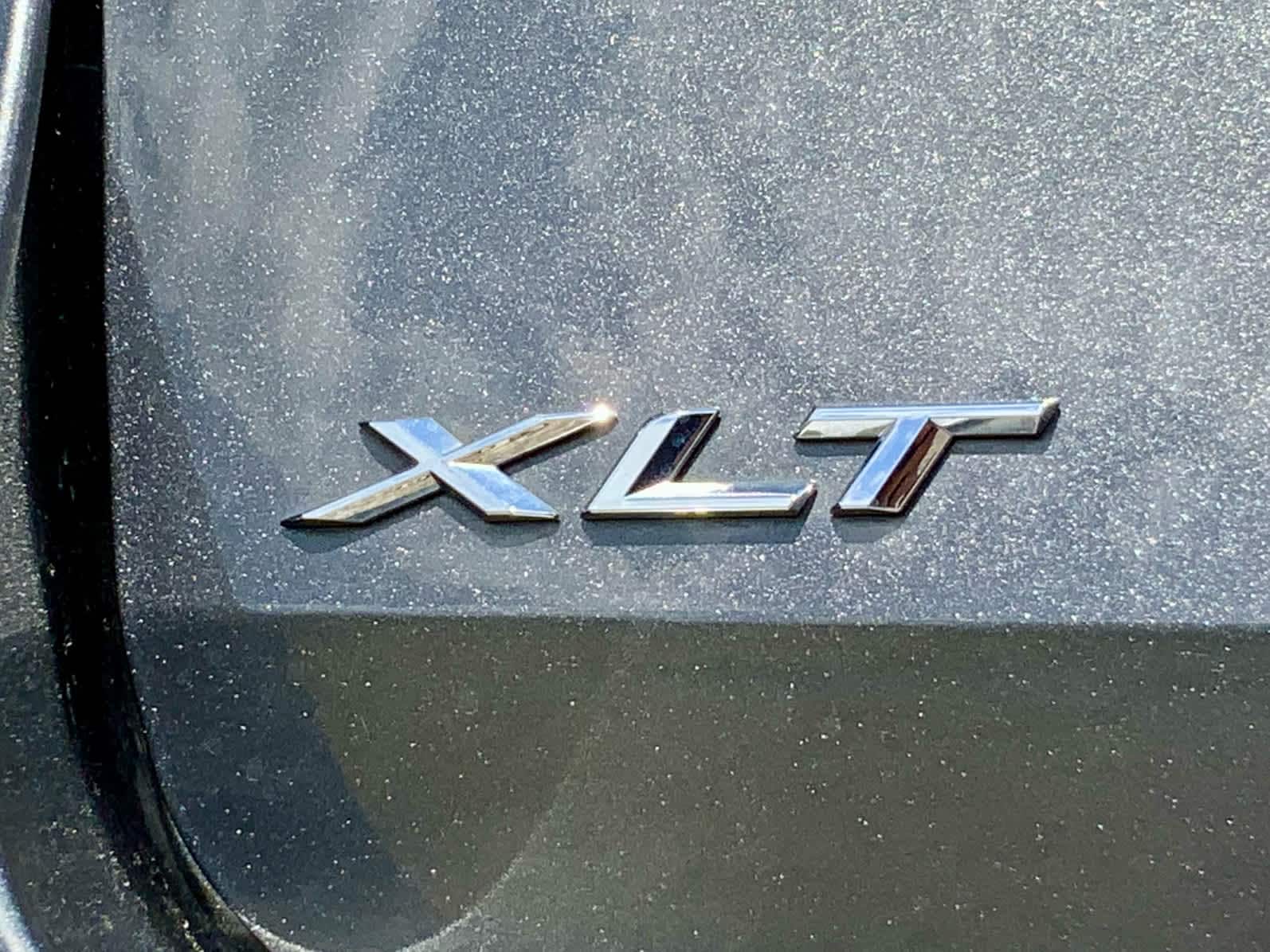 Thumbnail: 2020 Ford Explorer - 23