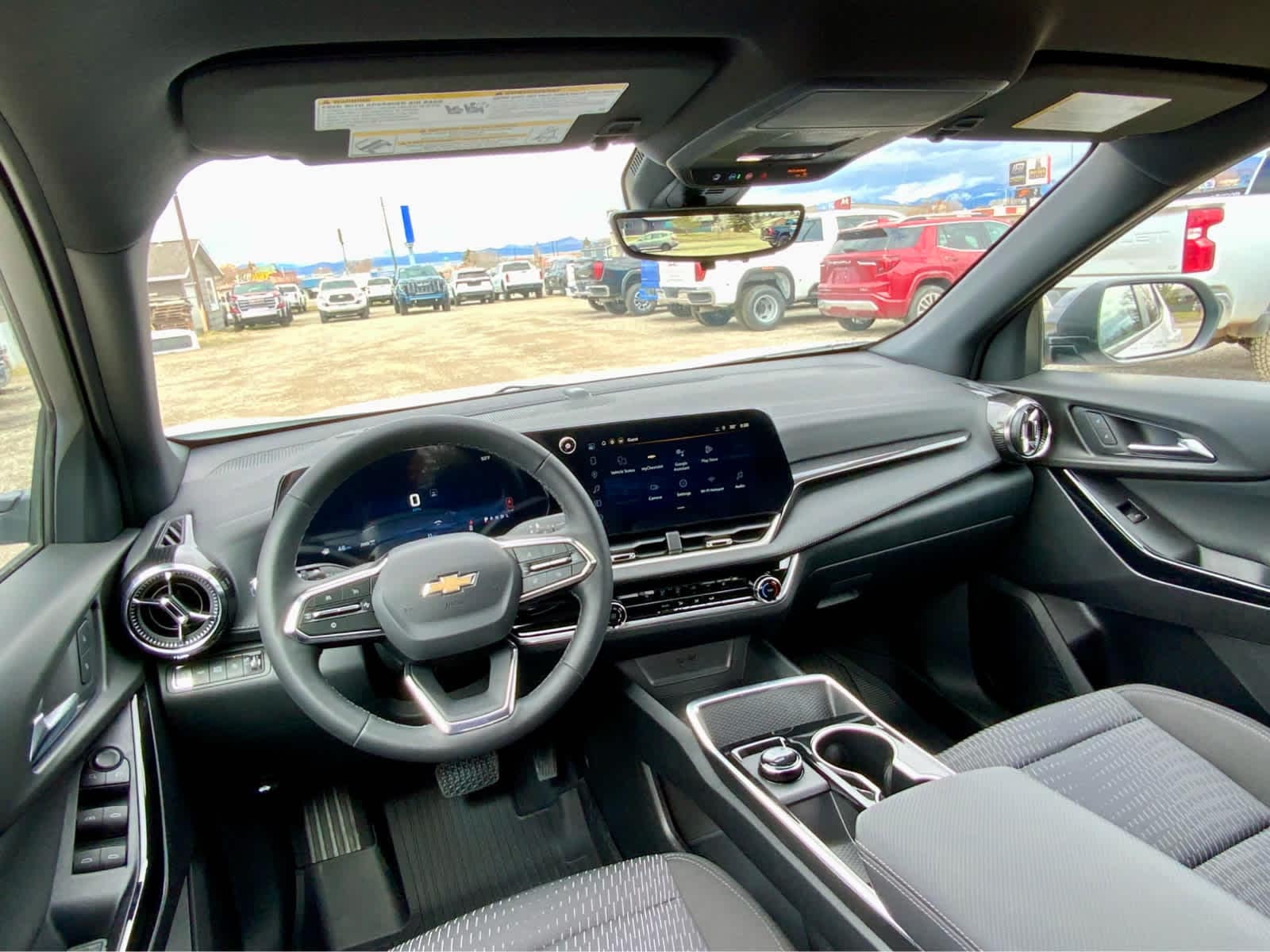 Thumbnail: 2026 Chevrolet Equinox - 32