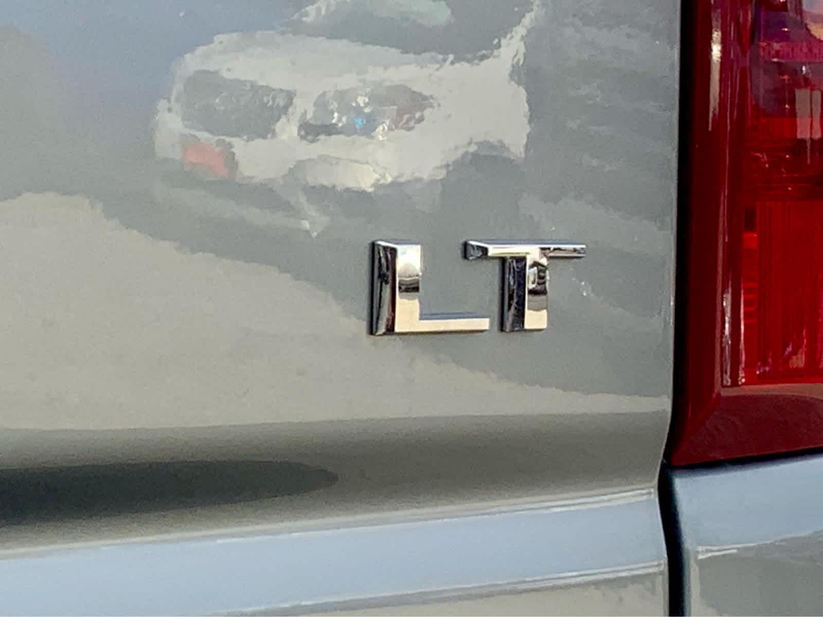 Thumbnail: 2026 Chevrolet Silverado 1500 - 26