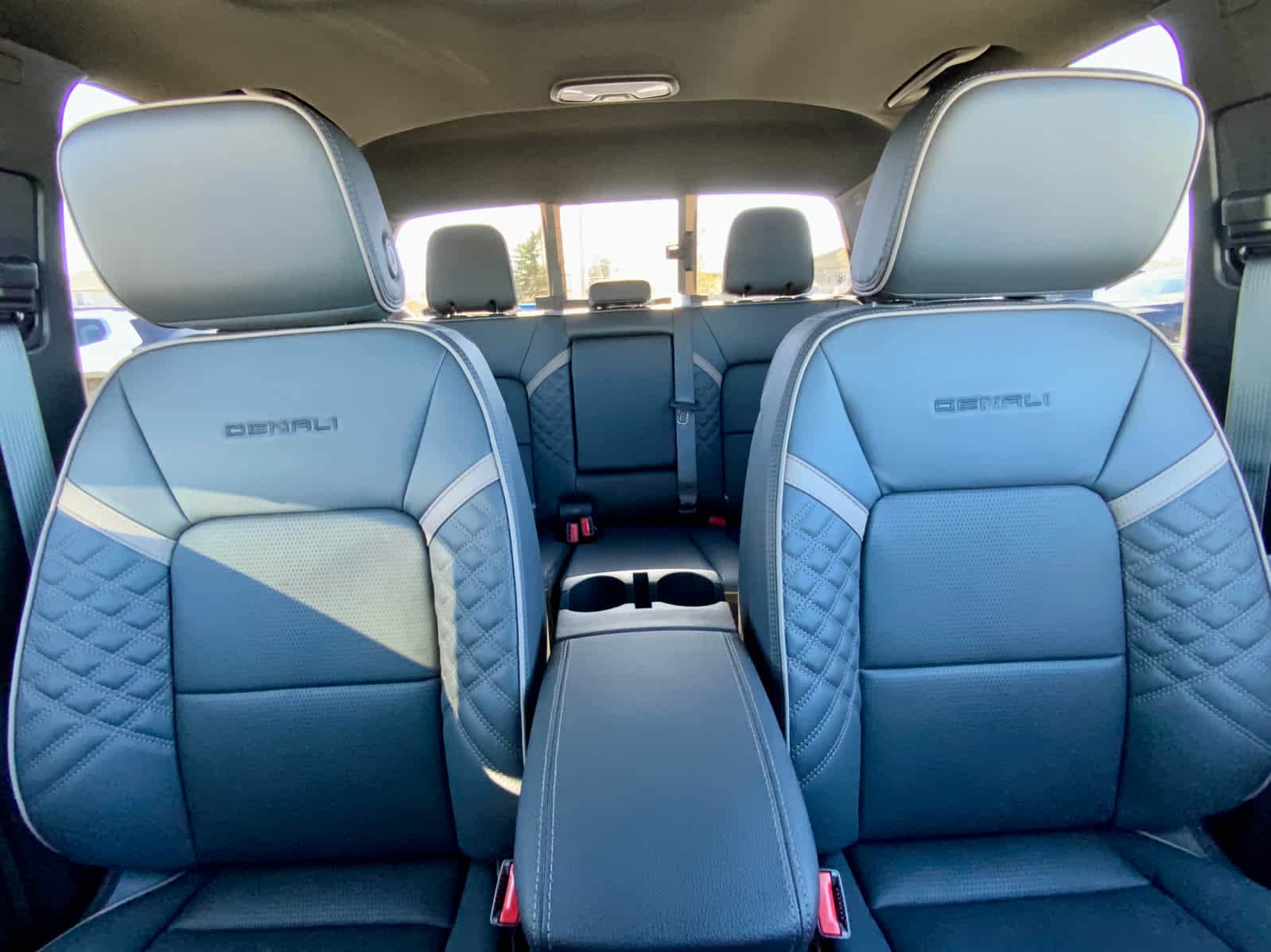 Thumbnail: 2026 GMC Canyon - 32