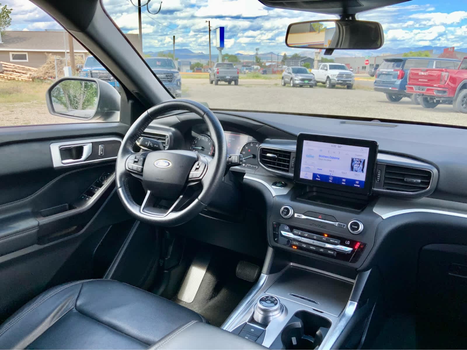 Thumbnail: 2020 Ford Explorer - 40