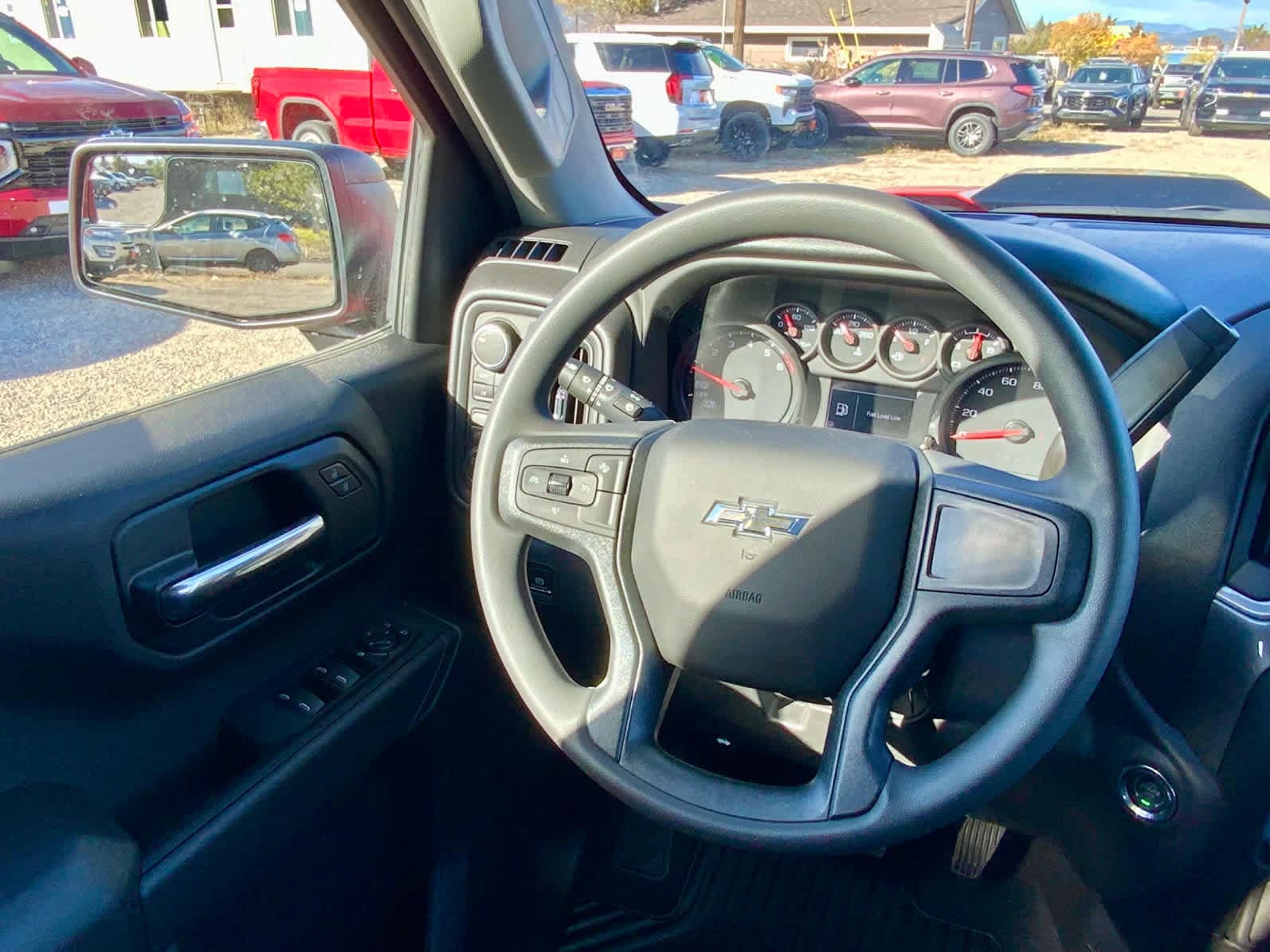 Thumbnail: 2026 Chevrolet Silverado 1500 - 44