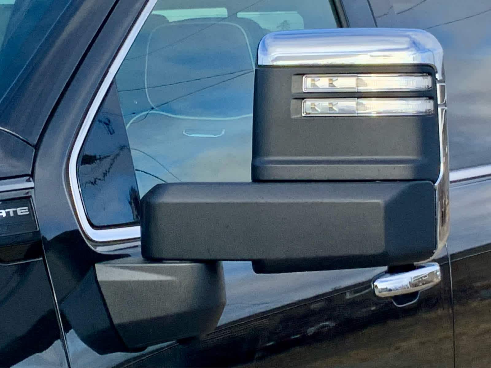 Thumbnail: 2026 GMC Sierra 2500 - 17