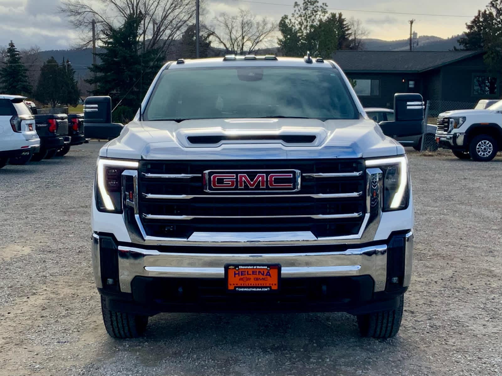 Thumbnail: 2026 GMC Sierra 2500 - 8