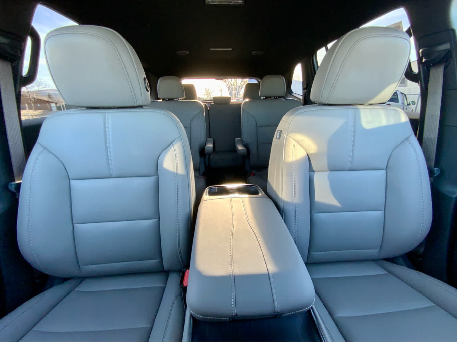 Thumbnail: 2026 GMC Acadia - 37