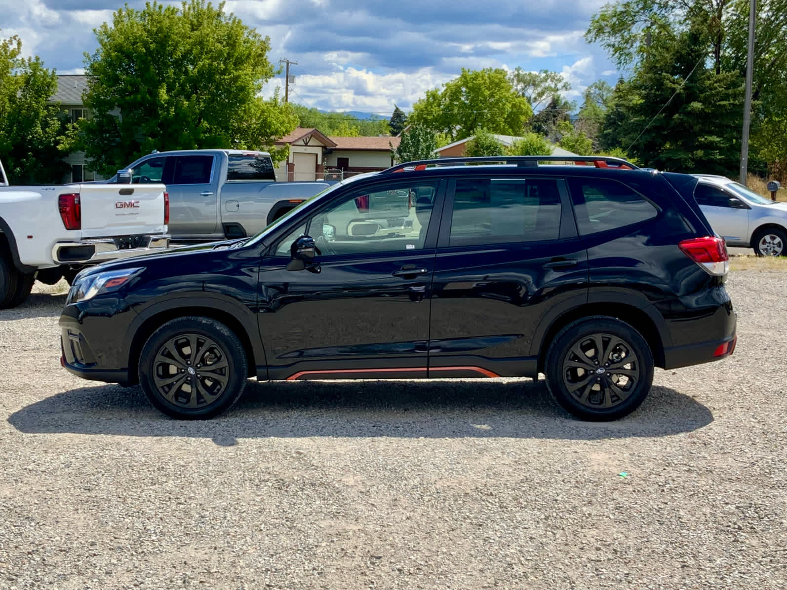2023 Subaru Forester Sport photo 3