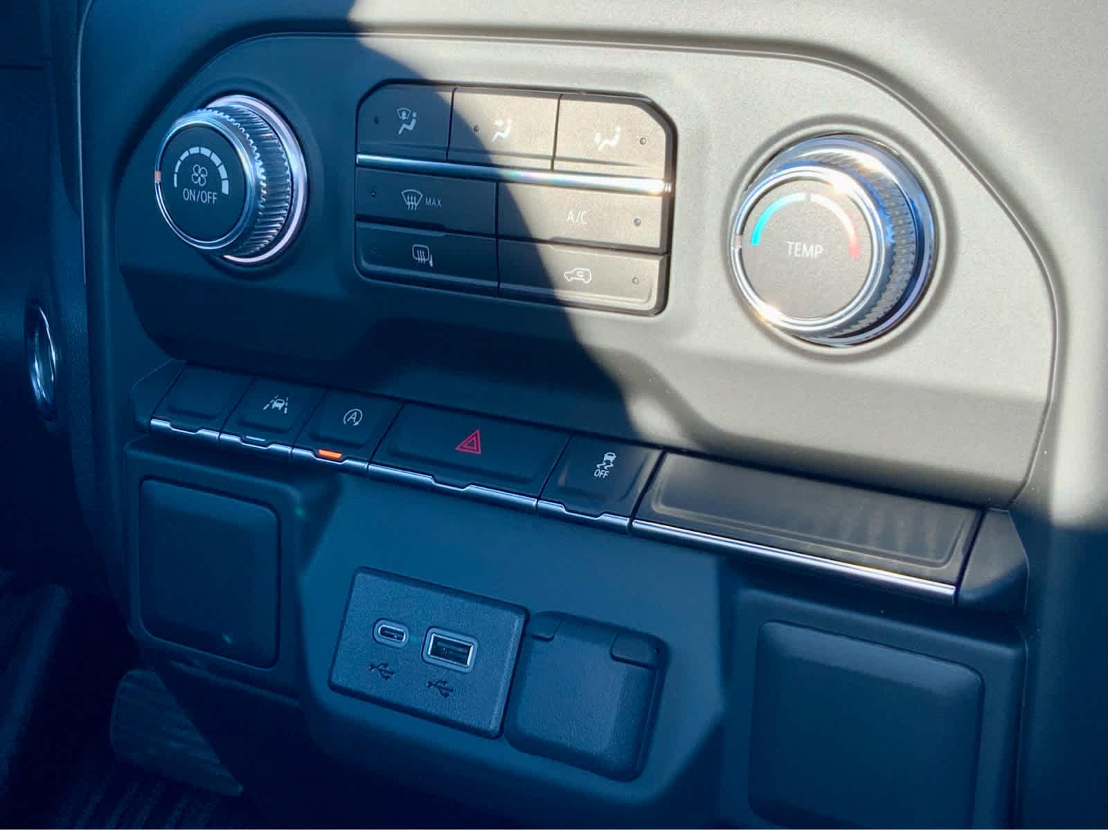 Thumbnail: 2026 GMC Sierra 1500 - 34