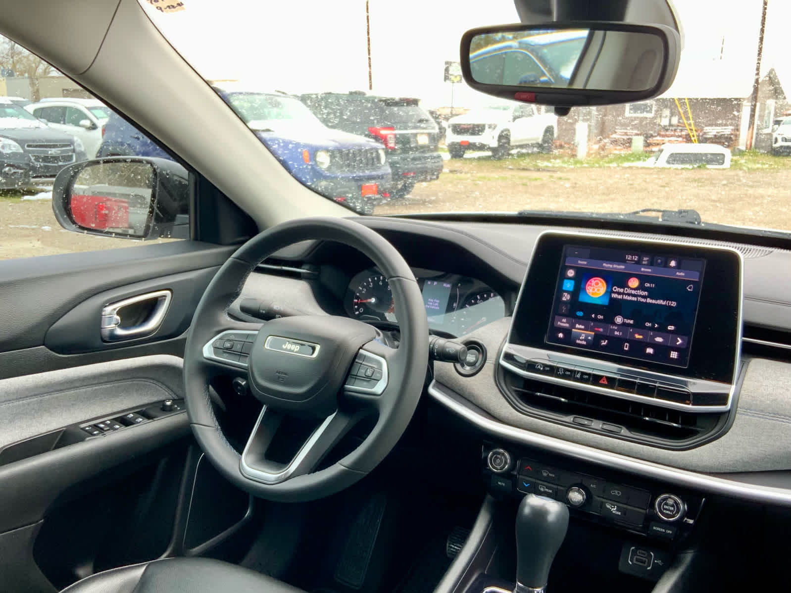 Thumbnail: 2022 Jeep Compass - 33