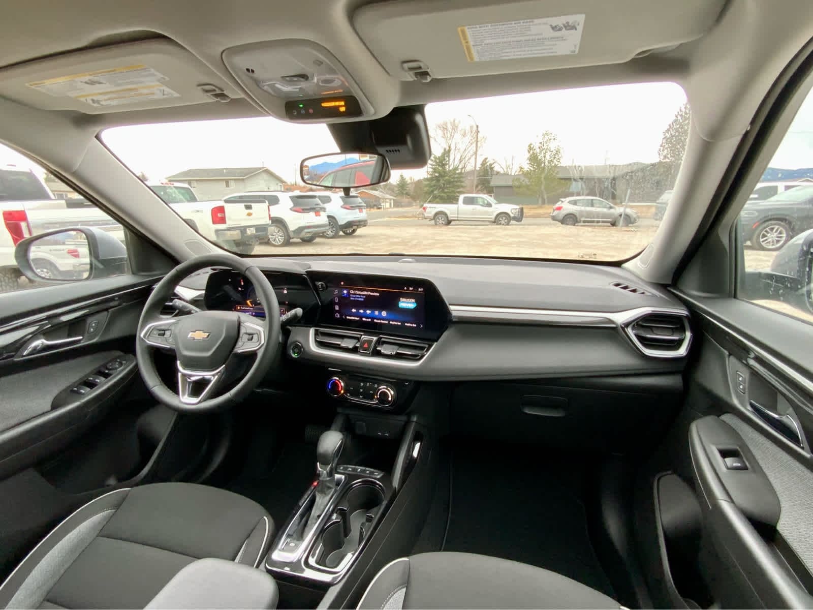 Thumbnail: 2026 Chevrolet TrailBlazer - 32