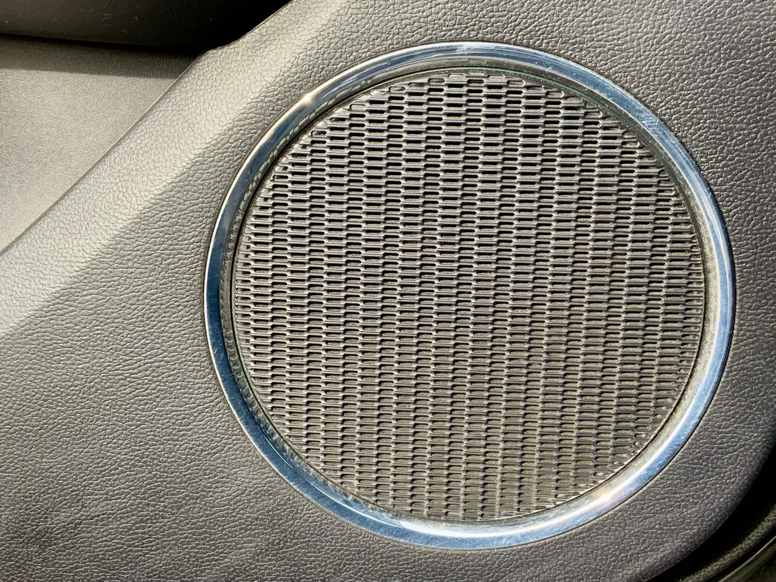 Thumbnail: 2018 Ford Mustang - 48