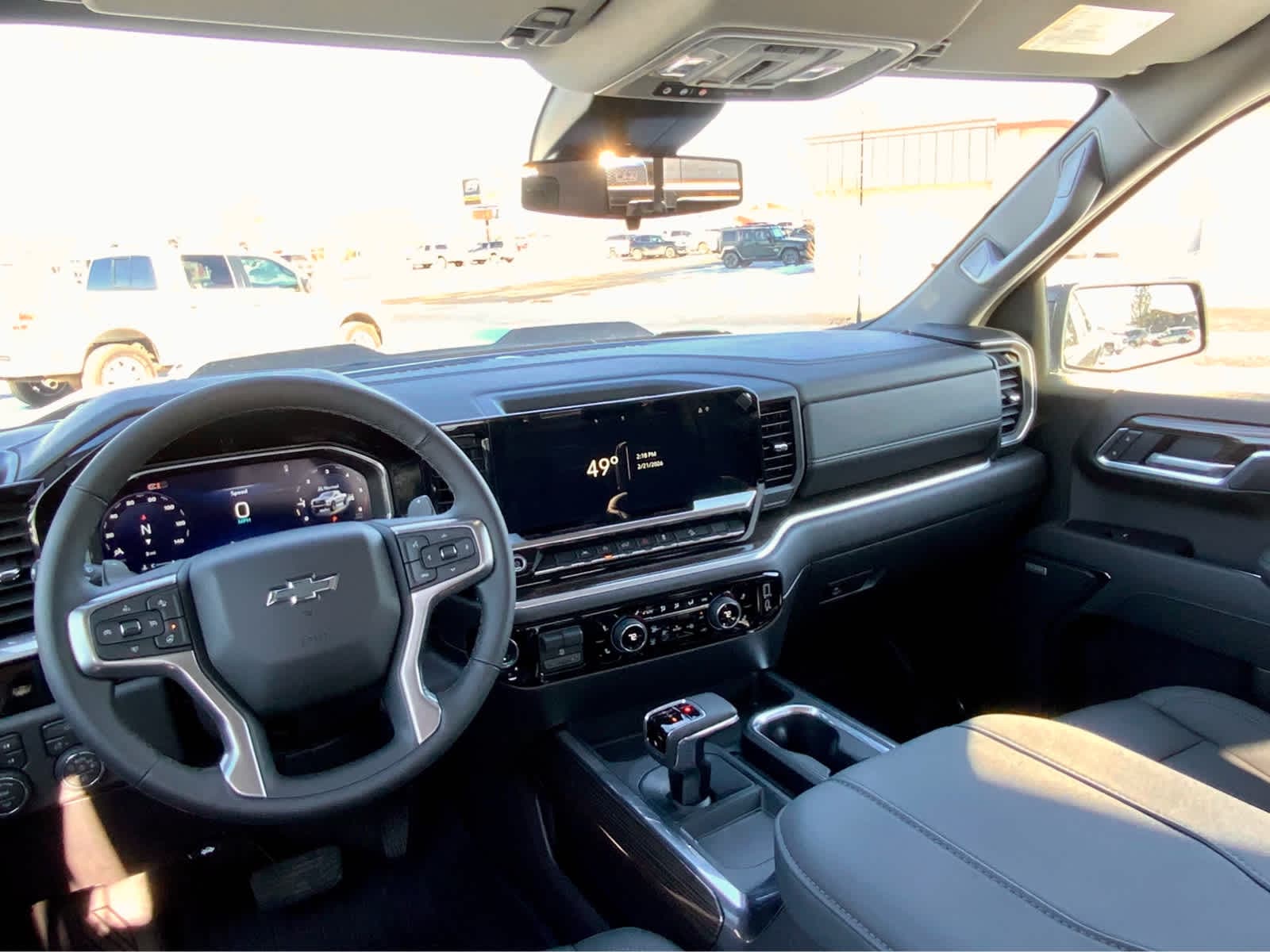 Thumbnail: 2026 Chevrolet Silverado 1500 - 35