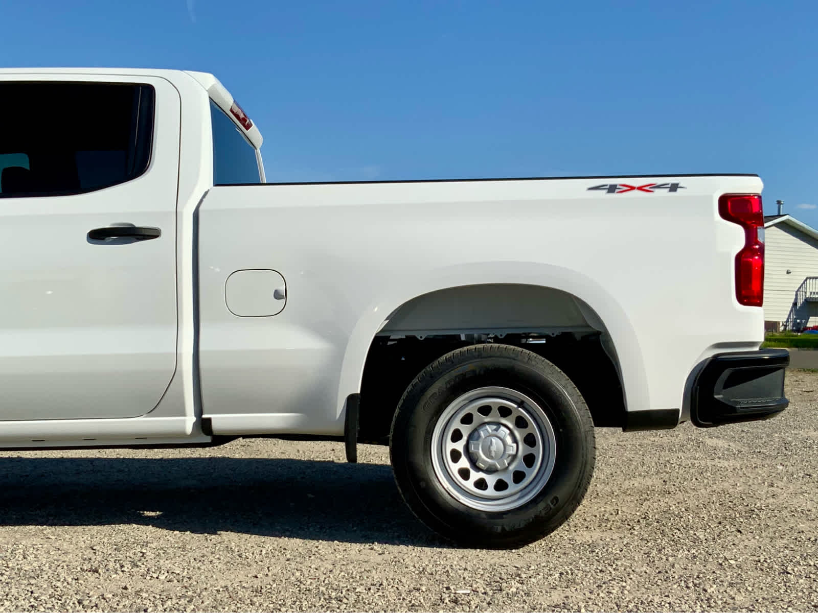 Thumbnail: 2026 Chevrolet Silverado 1500 - 15