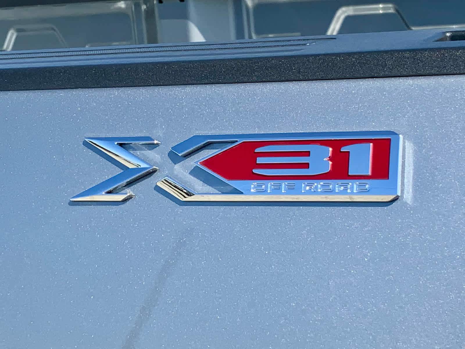 Thumbnail: 2025 GMC Sierra 3500 - 29