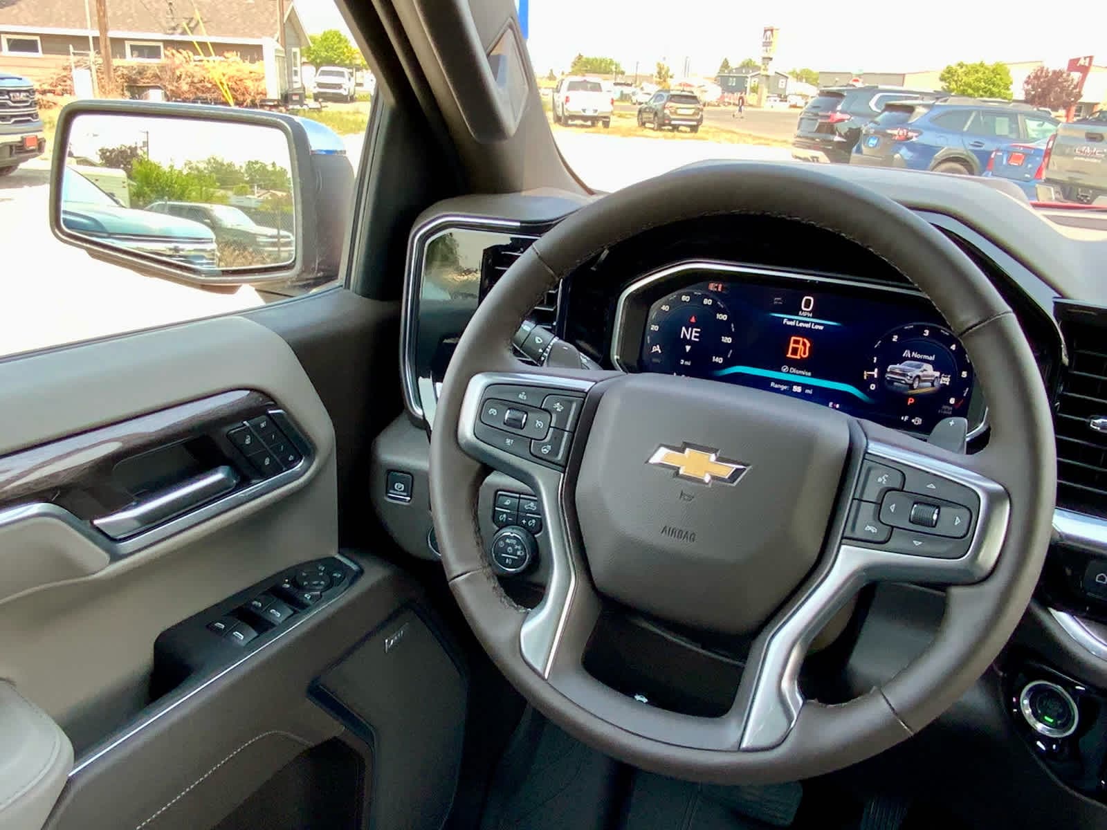 Thumbnail: 2026 Chevrolet Silverado 1500 - 43