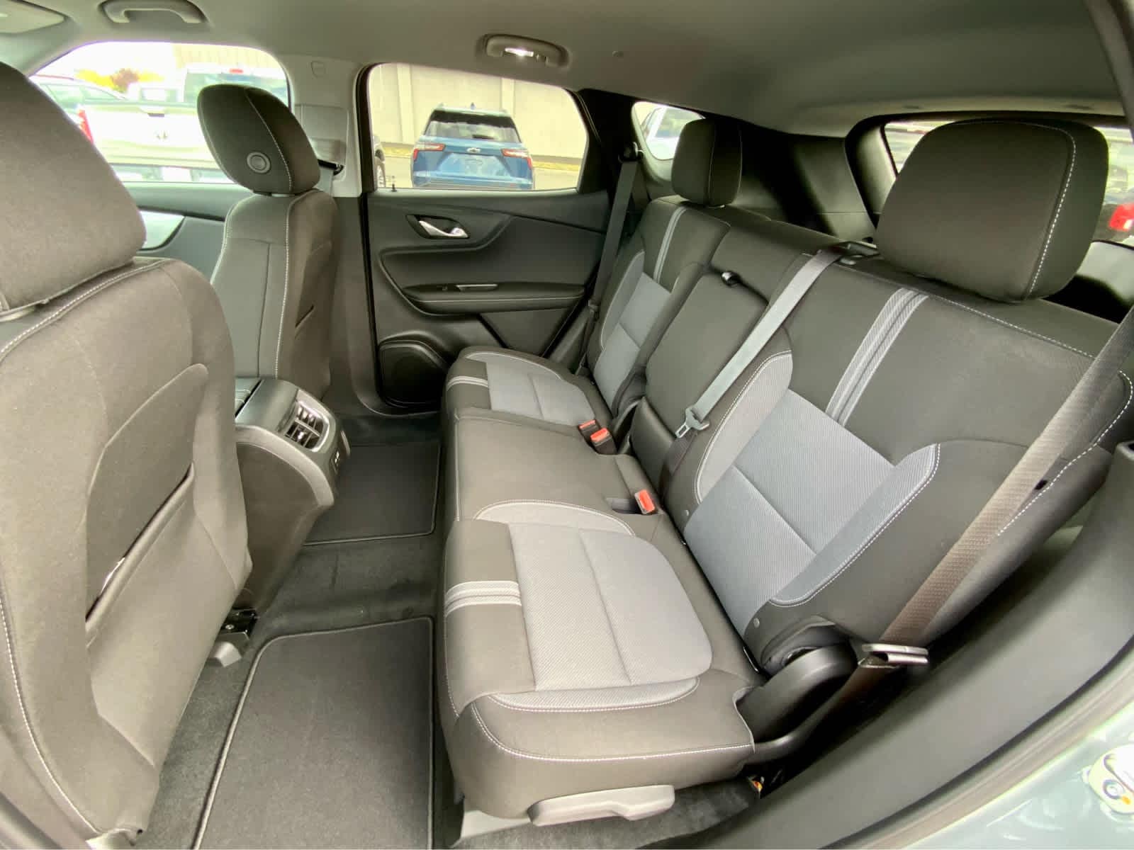 Thumbnail: 2025 Chevrolet Blazer - 27